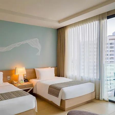 โรงแรมฮอลิเดย์อินน์ พัทยา Pattaya ภายนอก รูปภาพ